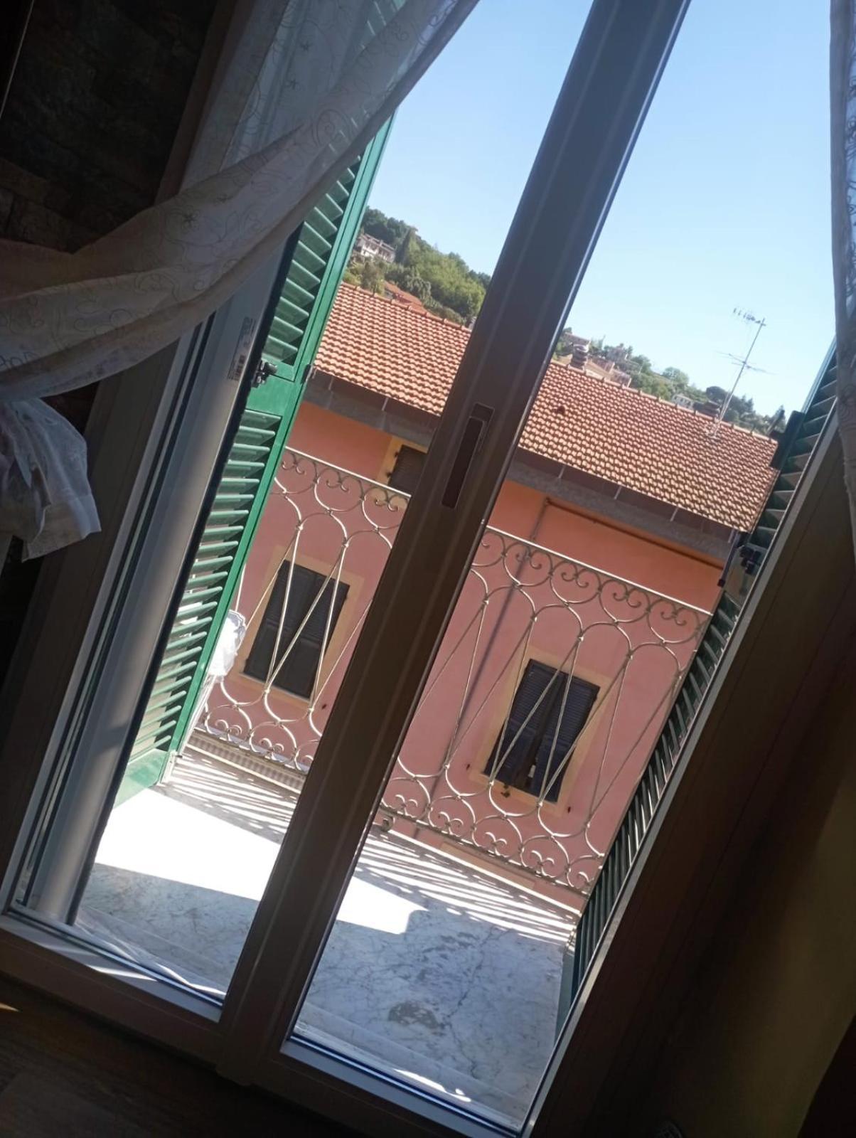 Orizzonte 5 Terre - Via Napoli 85, Stazione Centrale - Centro Storico La Spezia Esterno foto